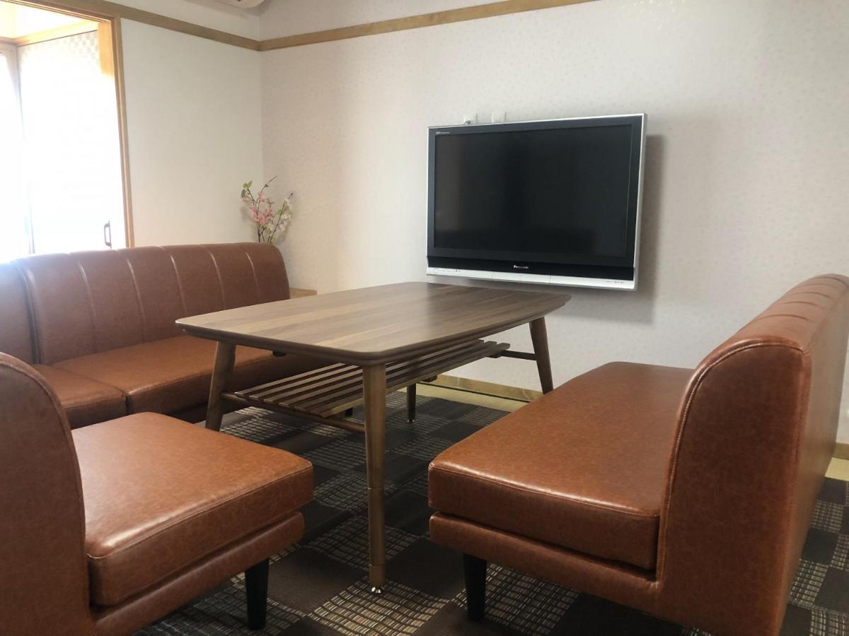 Sakura Aburaya Villa Такаяма Екстериор снимка